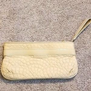 Vera Bradley- Clutch